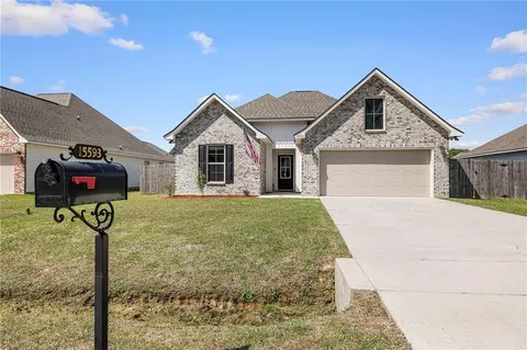 15593 Grassy Ln, Covington, LA 70435
