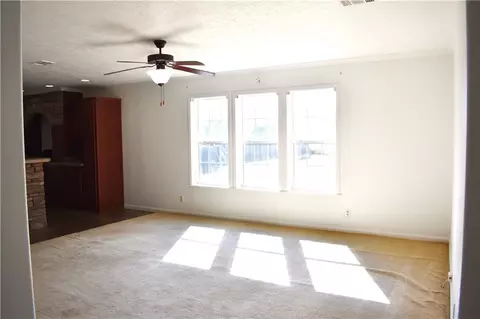 Living - 79281 Short Rd, Covington, LA 70435 photo 1 of 2
