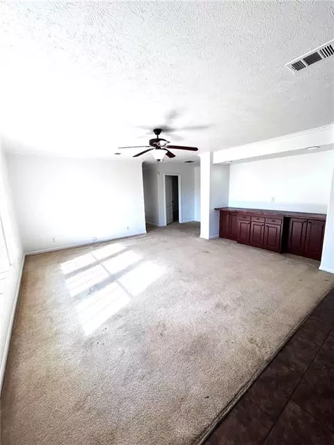 Living - 79281 Short Rd, Covington, LA 70435 photo 2 of 2