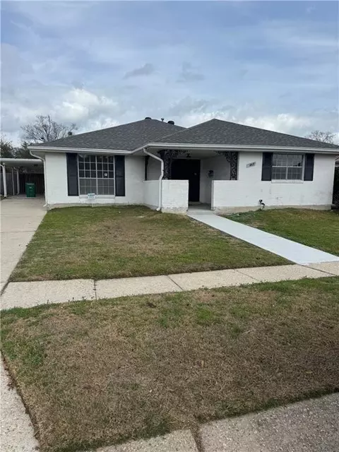 5609 Bridget St, Metairie, LA 70003