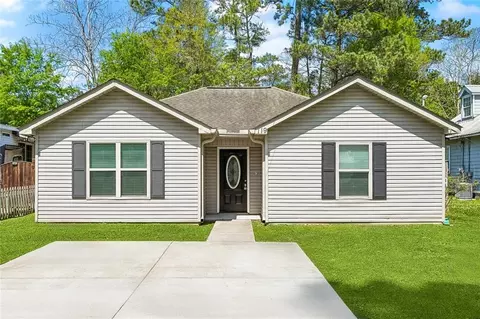 119 Davis St, Madisonville, LA 70447