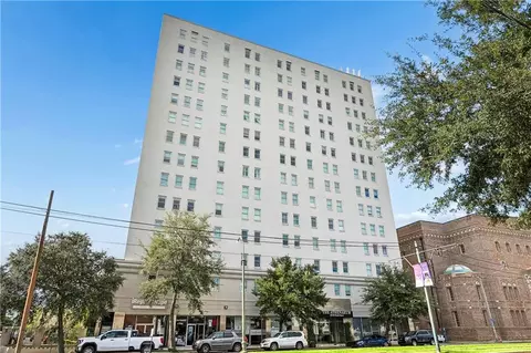 1205 St Charles Ave #810, New Orleans, LA 70130