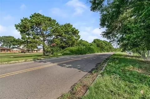 6698 I-10 Service Rd, New Orleans, LA 70126