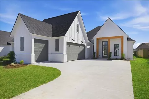 4439 Boulonnais Ave, Baton Rouge, LA 70820