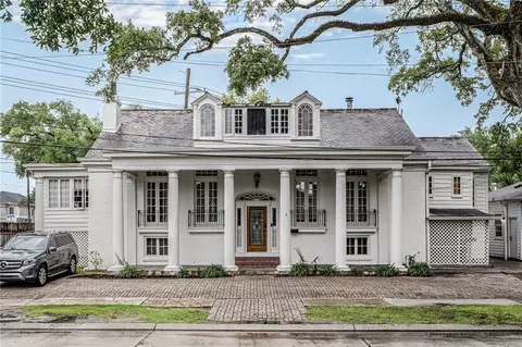 2925 Palmer Ave, New Orleans, LA 70118