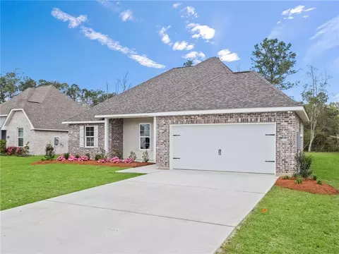 Exterior - 72694 Robindale Dr, Covington, LA 70435 photo 7 of 7