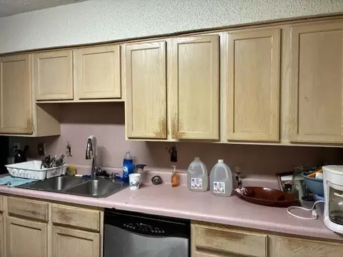 609 Vanderbilt Ln, Kenner, LA 70065 photo 5