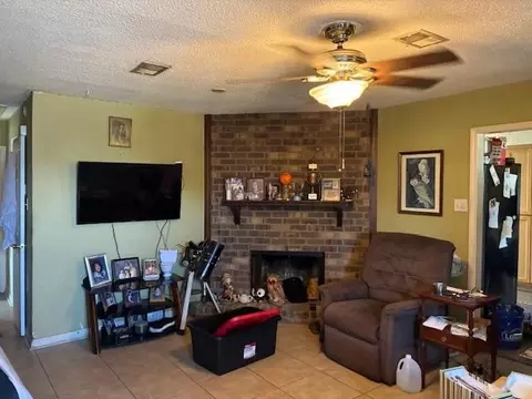 609 Vanderbilt Ln, Kenner, LA 70065 photo 3
