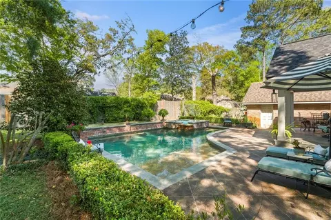 109 Bayou Perez Dr, Madisonville, LA 70447