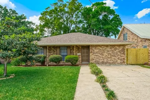 1115 Hudson St, Kenner, LA 70062