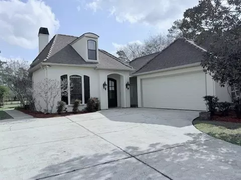228 High St, Abita Springs, LA 70420