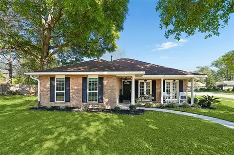 1558 Maplewood Dr, Slidell, LA 70458