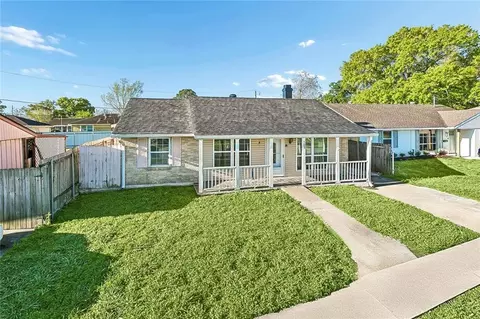 153 Elaine Dr, Westwego, LA 70094