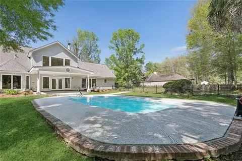 Exterior - 71466 Parc Wood Dr, Covington, LA 70433 photo 5 of 7