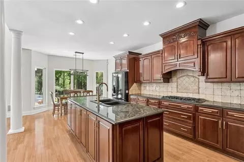 Kitchen - 71466 Parc Wood Dr, Covington, LA 70433 photo 3 of 3