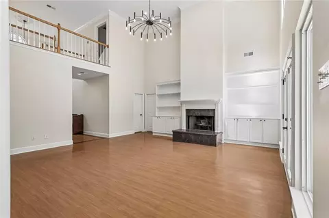 Living - 71466 Parc Wood Dr, Covington, LA 70433 photo 2 of 7