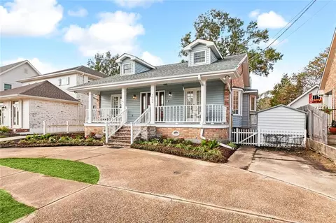 1024 Martin Behrman Walk, Metairie, LA 70005