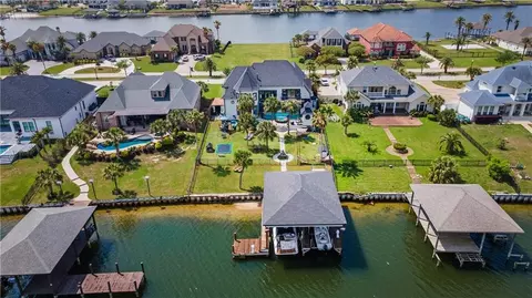 View/Area - 2273 Sunset Blvd, Slidell, LA 70461 photo 2 of 3