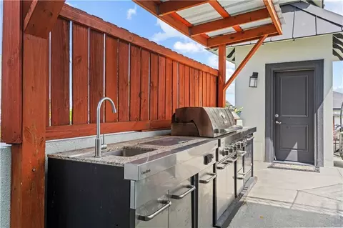 Kitchen - 2273 Sunset Blvd, Slidell, LA 70461 photo 3 of 3
