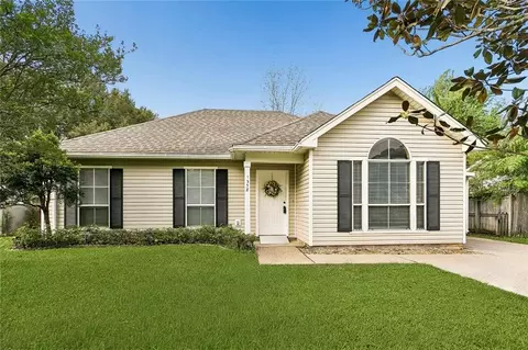 1338 America St, Mandeville, LA 70448
