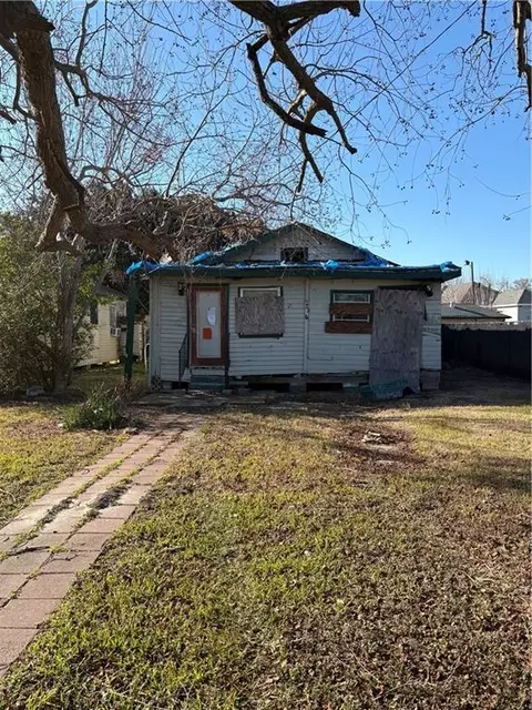 234 Providence Ln, Kenner, LA 70062