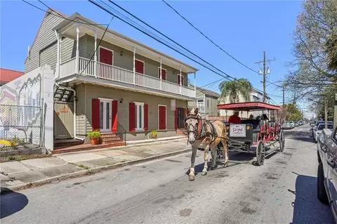 822 Touro St #1, New Orleans, LA 70116