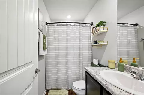 Bath - 18397 Fox Hollow Loop, Hammond, LA 70401 photo 1 of 1