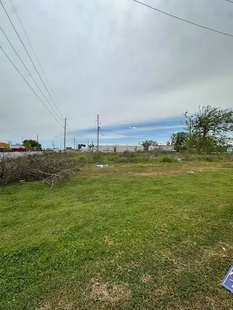 107 Gasquet Ln, Venice, LA 70091