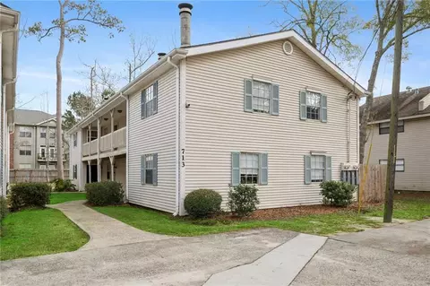 713 Heavens Dr #5, Mandeville, LA 70471