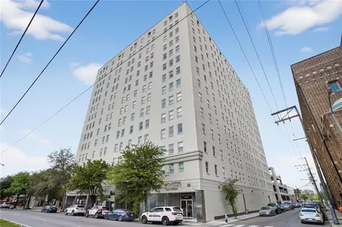 1205 St Charles Ave #1309, New Orleans, LA 70130