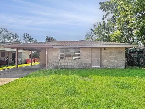 226 Leslie St, Houma, LA 70363