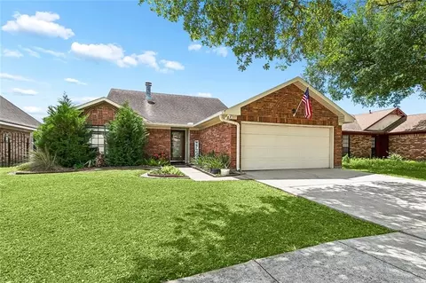 2520 Foliage Dr, Marrero, LA 70072