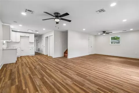 Living - 6500 4th St, Violet, LA 70092 photo 2 of 4