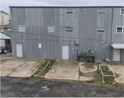 321 Sports Marina Rd, Venice, LA 70091