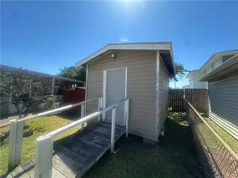 230 Courville Dr, Luling, LA 70070 photo 5
