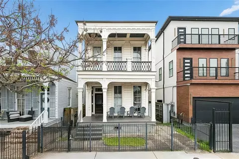 1426 Carondelet St, New Orleans, LA 70130
