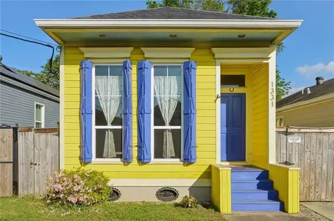 1331 Bartholomew St, New Orleans, LA 70117
