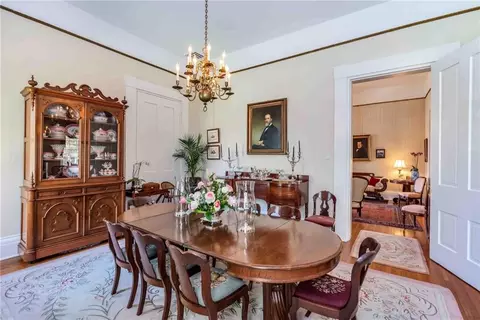 Dining - 305 S Broadway St, Natchez, MS 39120 photo 3 of 6