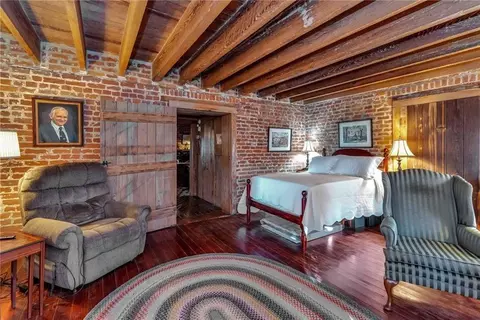 Bedroom - 305 S Broadway St, Natchez, MS 39120 photo 11 of 11