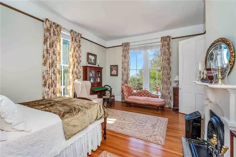 Bedroom - 305 S Broadway St, Natchez, MS 39120 photo 6 of 11