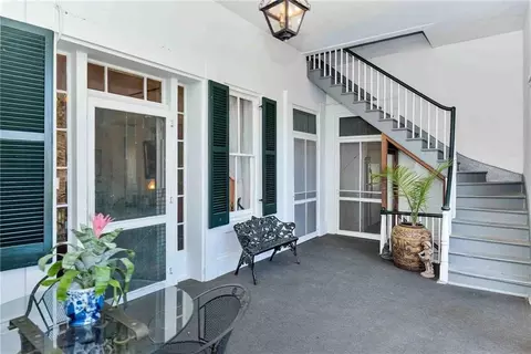 Exterior - 305 S Broadway St, Natchez, MS 39120 photo 13 of 19