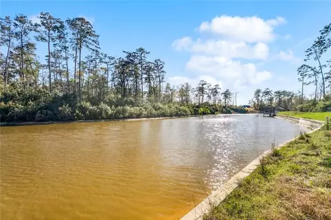 1688 Ox Bow Ln, Covington, LA 70433 photo 10