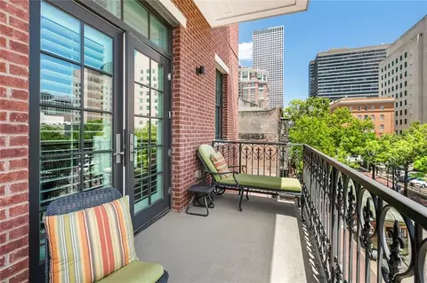 731 St Charles Ave #301, New Orleans, LA 70130