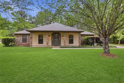 100 Pine Ave, Madisonville, LA 70447