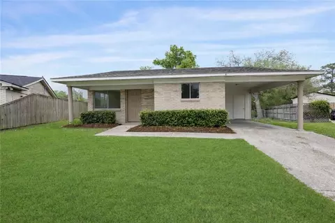 3727 Meadowdale Dr, Slidell, LA 70458