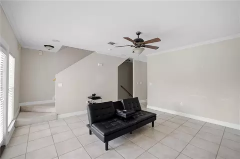 Living - 19320 Riverview Ct #100, Covington, LA 70433 photo 3 of 4