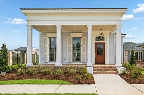 508 Mount Hope Ct, Covington, LA 70433