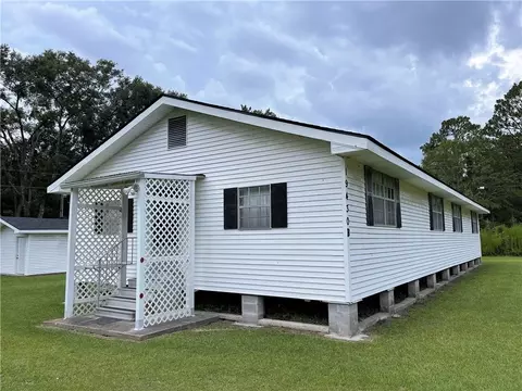 19430 A B Schlumbrecht Rd, Covington, LA 70435