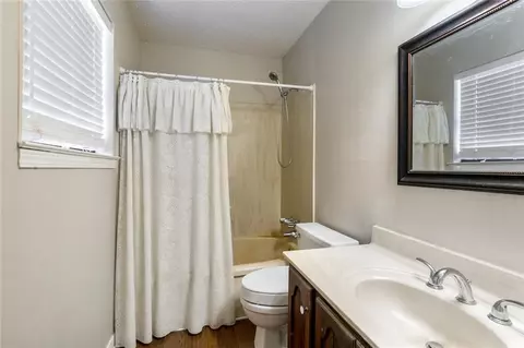 Bath - 431 Nighthawk Dr, Slidell, LA 70461 photo 1 of 2