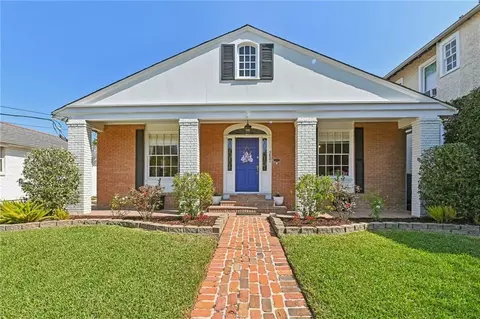 5821 Clara St, New Orleans, LA 70115